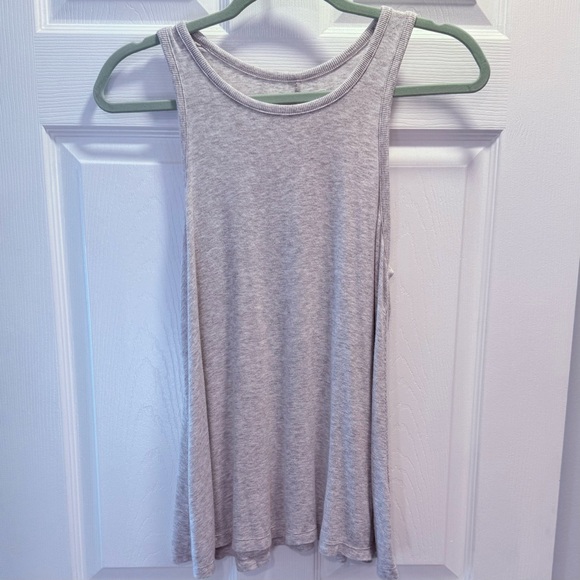 Lilly Pulitzer Tops - Lilly Pulitzer Luxletic Sleeveless Women's Top